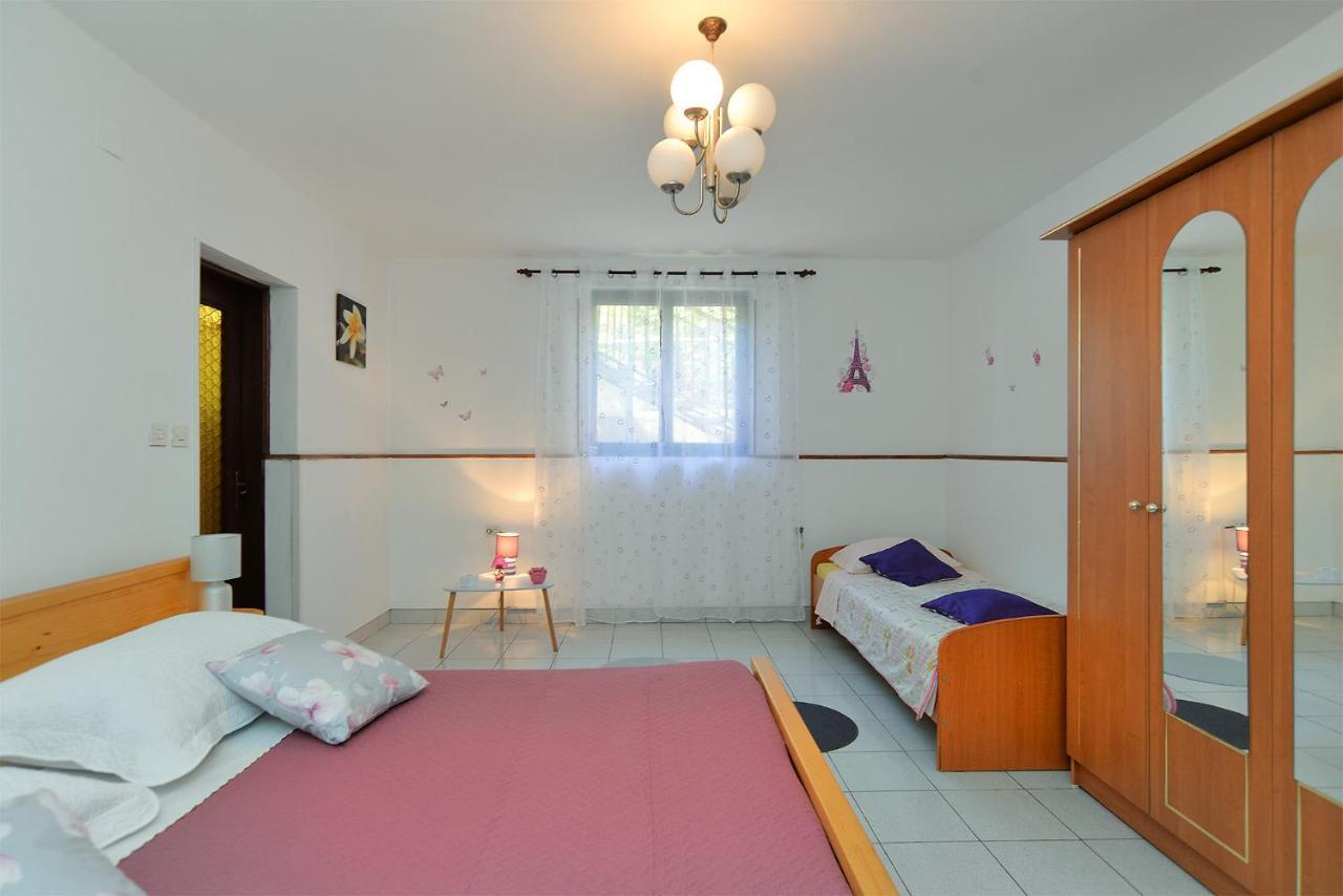 Apartment Dulijana 2042 PUY Exterior foto